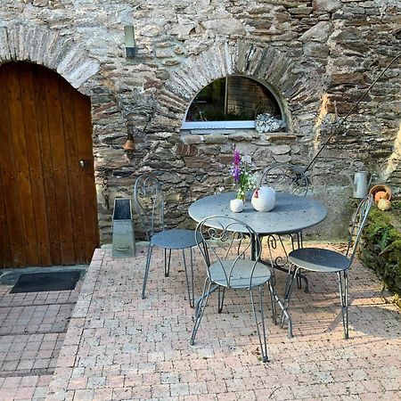 Bed and Breakfast Le Moulin De La Castellerie Moon-sur-Elle Exterior foto